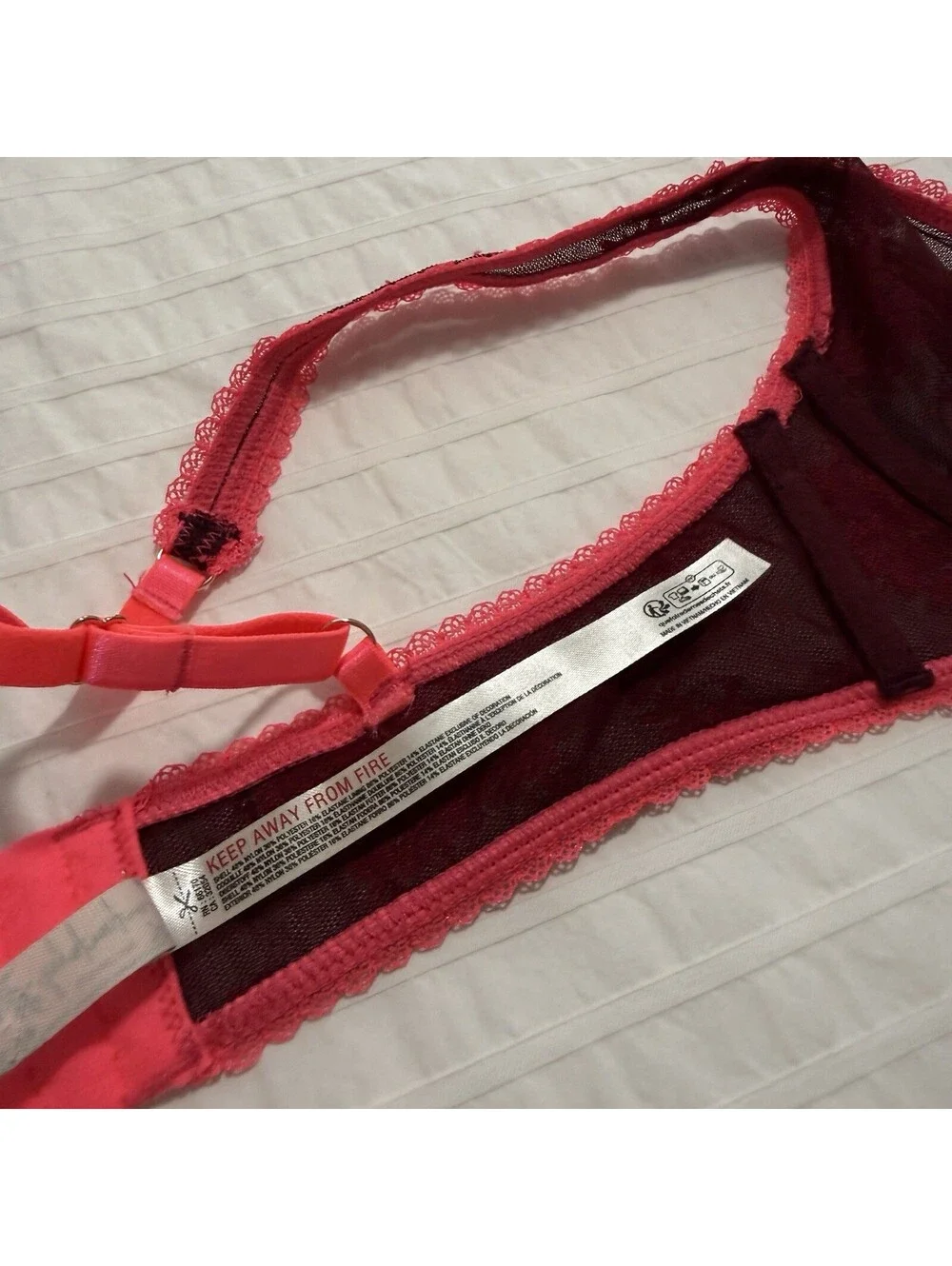 Intimately Free People 32B Talk About It Mesh Lace Underwire Bra Burgundy Pink